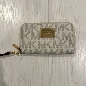 Michael Kors off-white and gold wallet